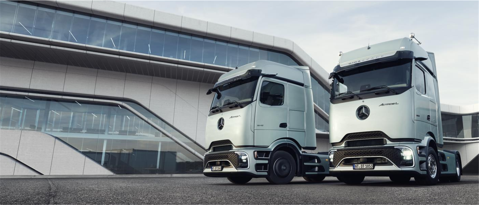 The new Actros L with ProCabin