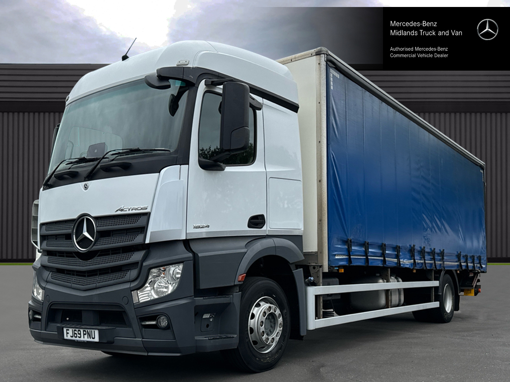 Mercedes-Benz Actros 1824 Curtainside with Tuckaway Taillift