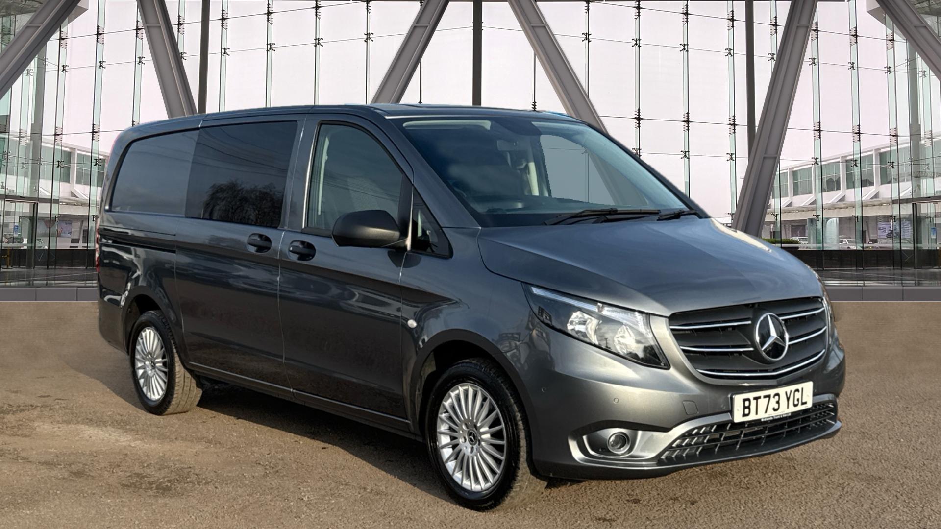 116CDI Premium Crew Van 9G-Tronic L2 Eu6